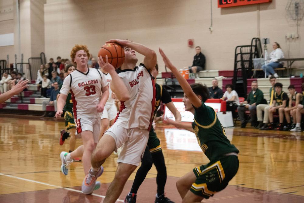 Bulldogs Varsity Basketball Takes Win Against Dighton-Rehoboth | Sippican